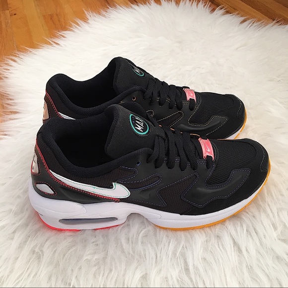 Nike Air Max 2 Light Women’s Sneakers - Picture 4 of 6